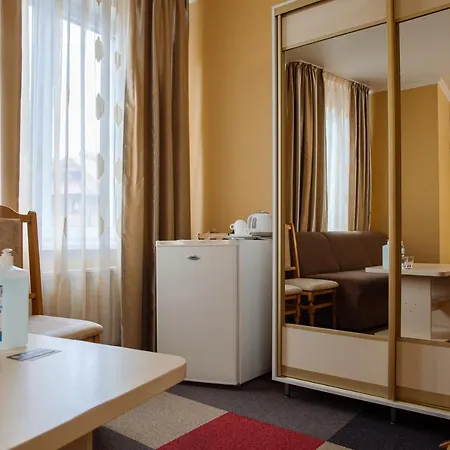 Na Horyzonti Hotel *